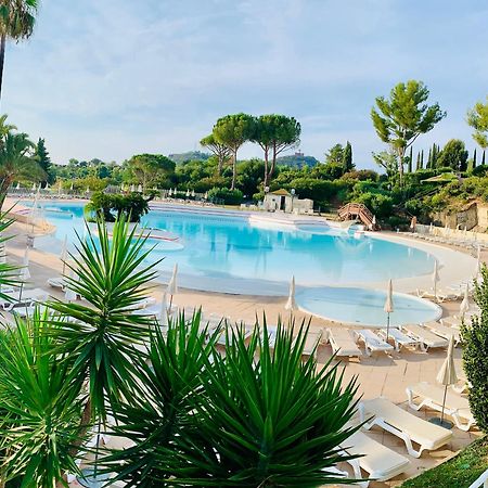 T2 En Rez De Jardin Privatif Cloture , Cap Esterel Pierre Et Vacances ,Piscine Chauffee Des Le 05 Avril Au 02 Novembre Saint-Raphaël Екстериор снимка