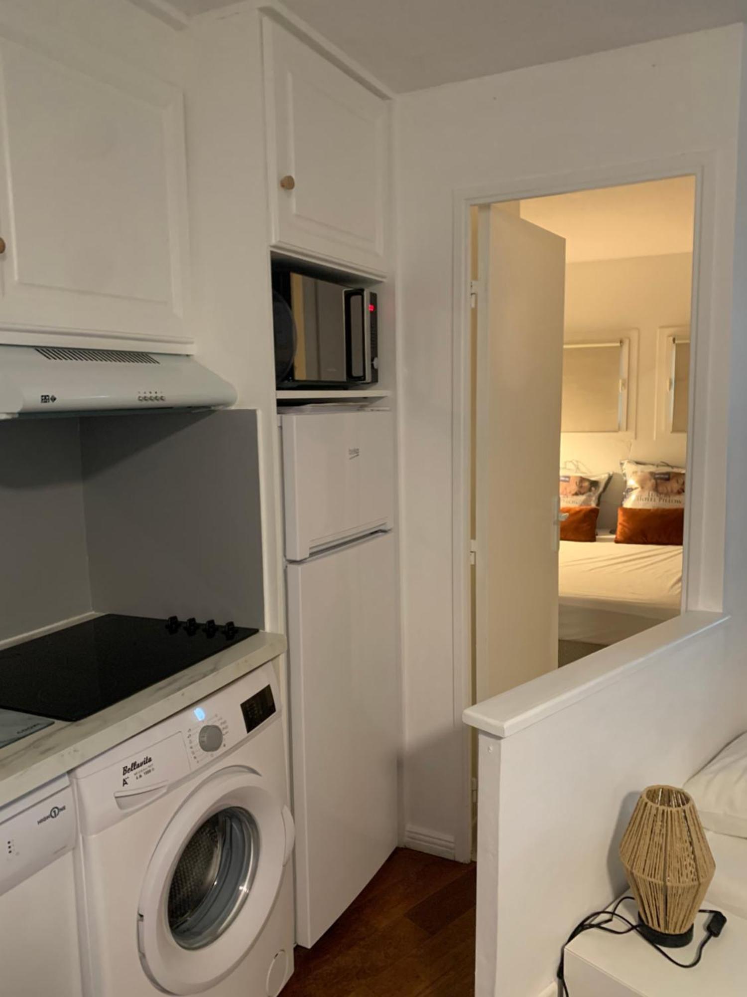 T2 En Rez De Jardin Privatif Cloture , Cap Esterel Pierre Et Vacances ,Piscine Chauffee Des Le 05 Avril Au 02 Novembre Saint-Raphaël Екстериор снимка