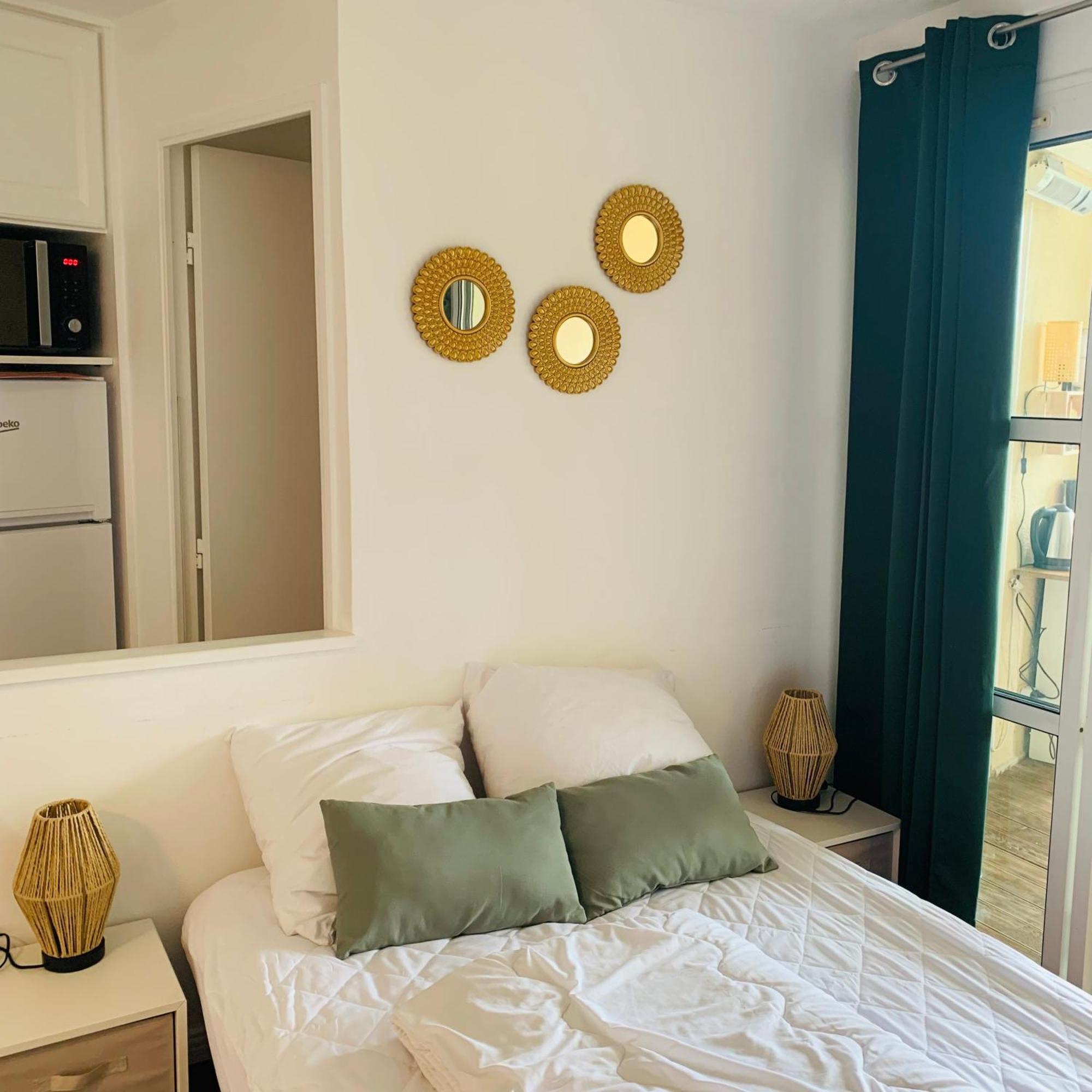 T2 En Rez De Jardin Privatif Cloture , Cap Esterel Pierre Et Vacances ,Piscine Chauffee Des Le 05 Avril Au 02 Novembre Saint-Raphaël Екстериор снимка