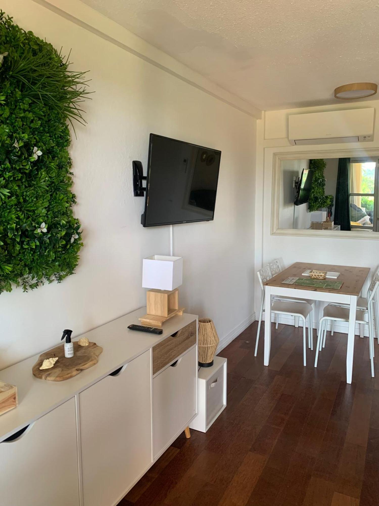 T2 En Rez De Jardin Privatif Cloture , Cap Esterel Pierre Et Vacances ,Piscine Chauffee Des Le 05 Avril Au 02 Novembre Saint-Raphaël Екстериор снимка