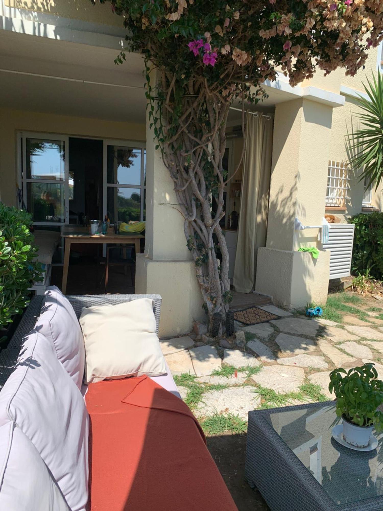 T2 En Rez De Jardin Privatif Cloture , Cap Esterel Pierre Et Vacances ,Piscine Chauffee Des Le 05 Avril Au 02 Novembre Saint-Raphaël Екстериор снимка